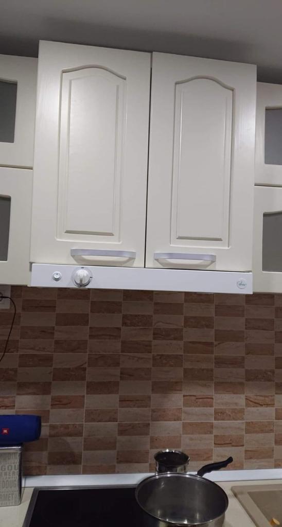 AHU 200 Ensy hovisszanyero szellozteto egyseg beepitheto a konyhabutorba